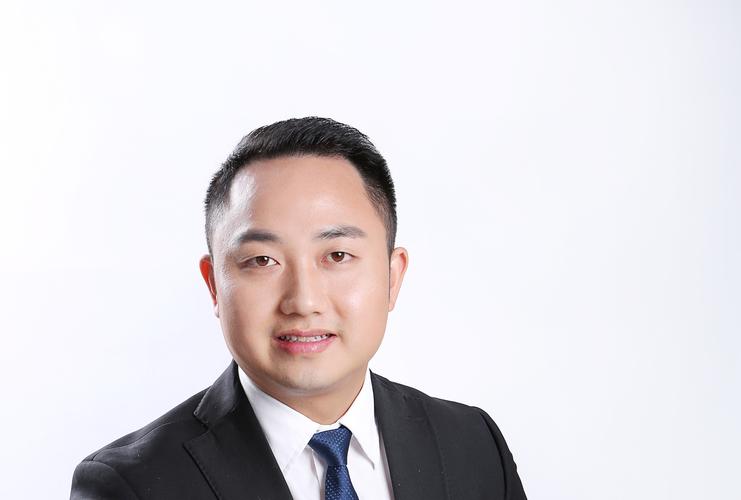 吴小波与伍波 网络时代的双重逢